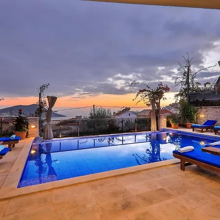 3 Bedroom - Close To The Center Kalkan