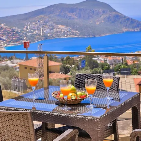3 Bedroom - Close To The Center Kalkan